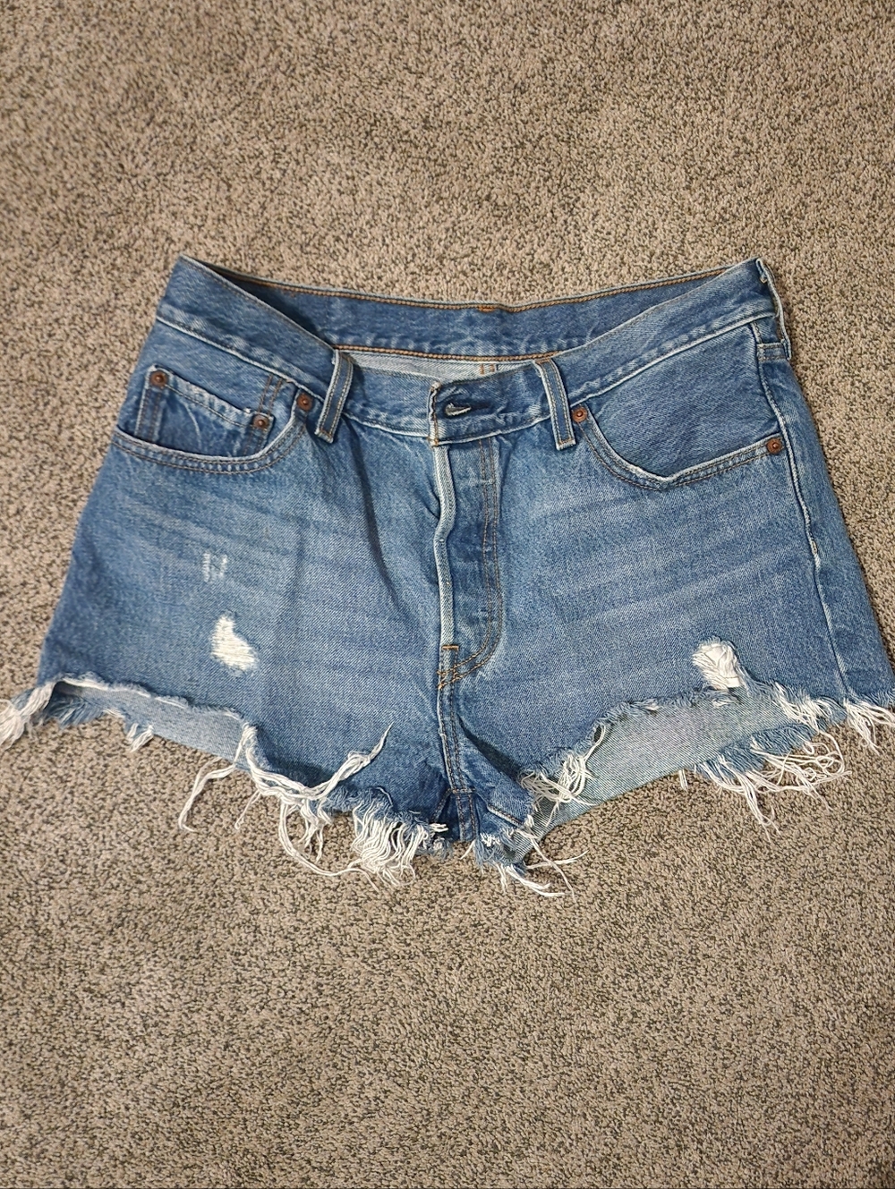Levi's Distressed Frayed Hem Denim Shorts - 29